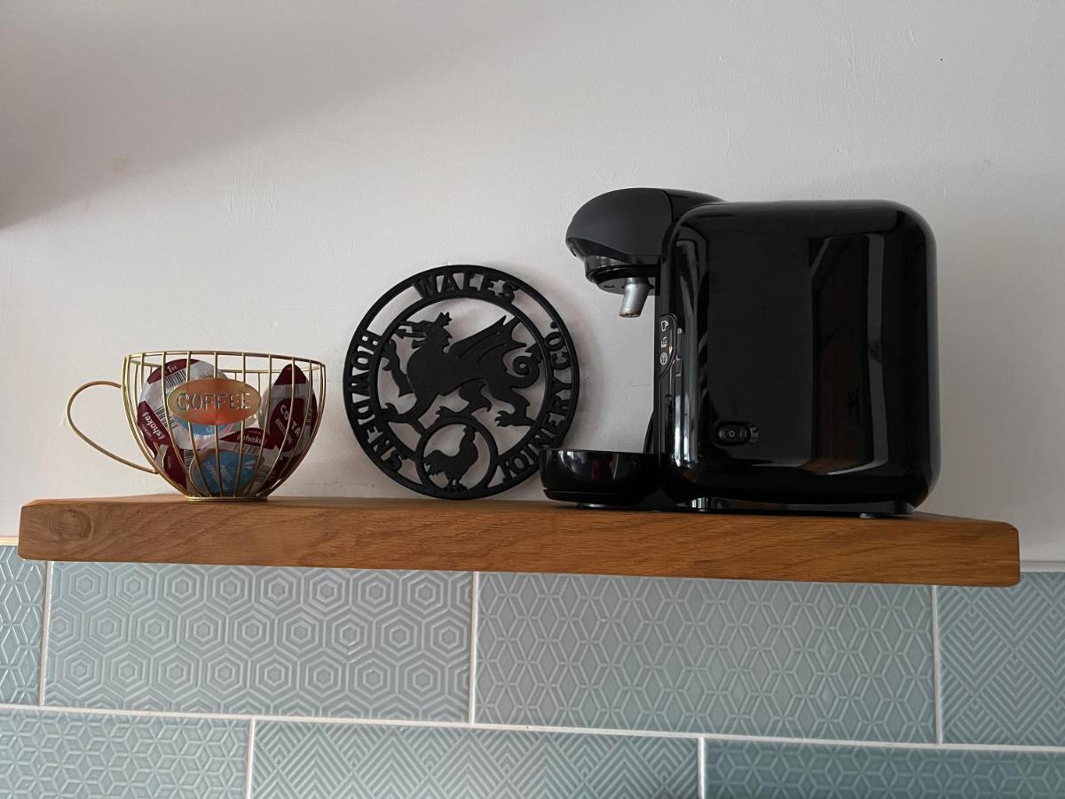 Cilhendre Holiday Cottages - The Dairy Swansea Extérieur photo