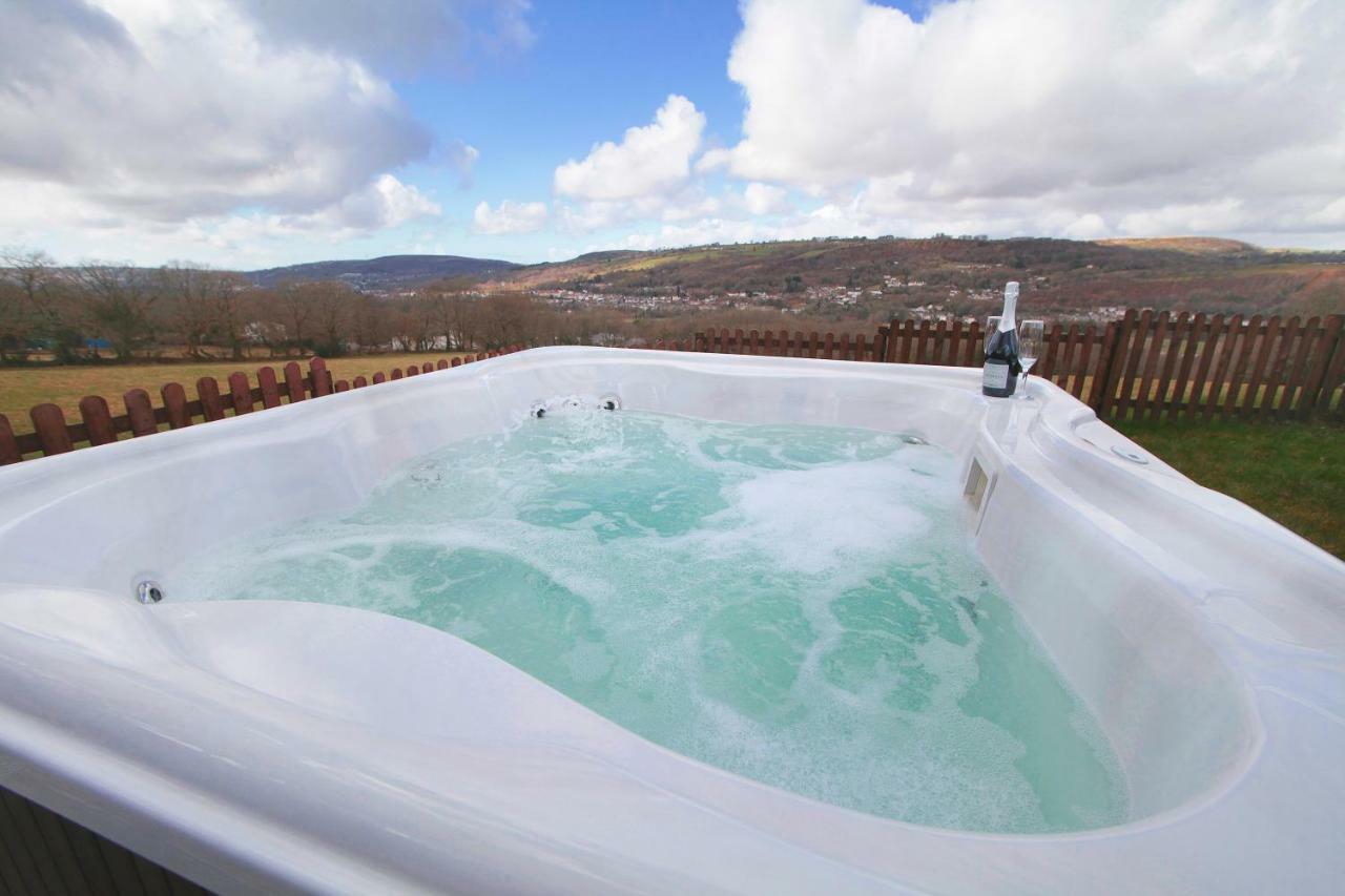 Cilhendre Holiday Cottages - The Dairy Swansea Extérieur photo
